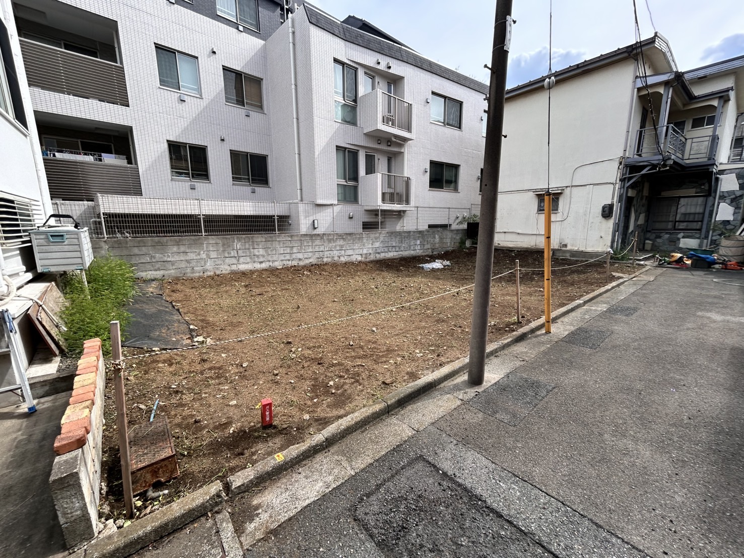 世田谷区にて　草刈り！